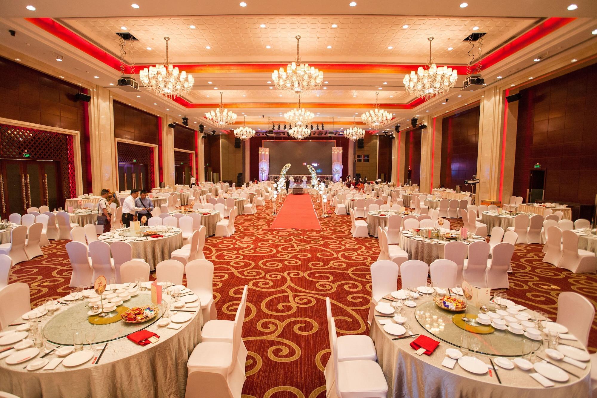 Ramada Plaza Shaoguan City Centre Exterior foto