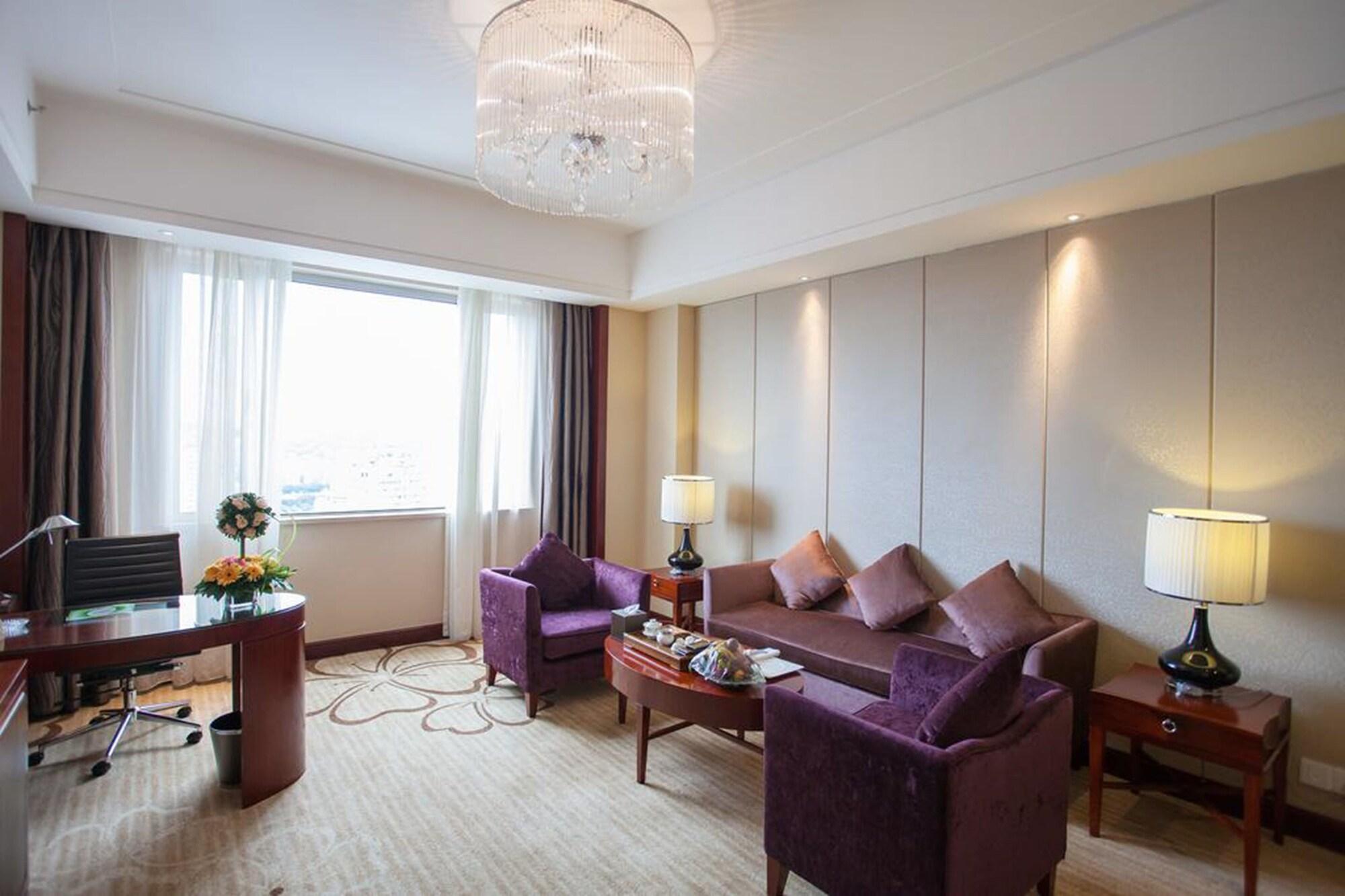 Ramada Plaza Shaoguan City Centre Exterior foto